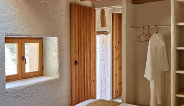 Resa Esatates for sale finca st rafael Ibiza modern 1 bedroom 6.jpg
